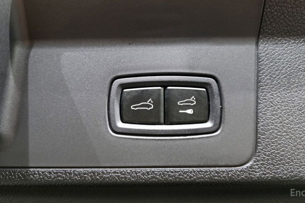 2025 Porsche Panamera с пробегом 2 854 км