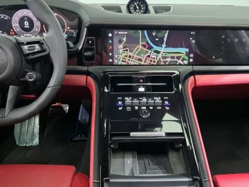 2025 Porsche Panamera с пробегом 2 854 км