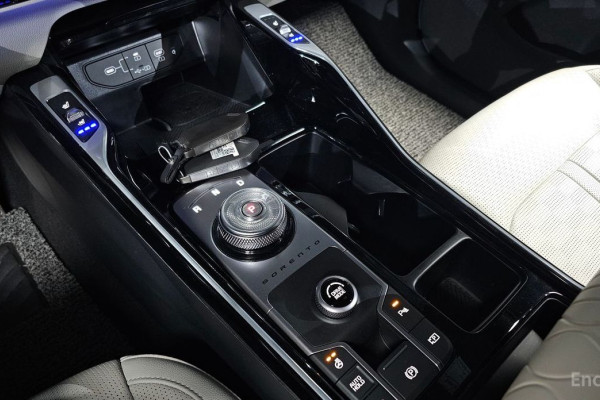 2024 Kia Sorento с пробегом 26 469 км