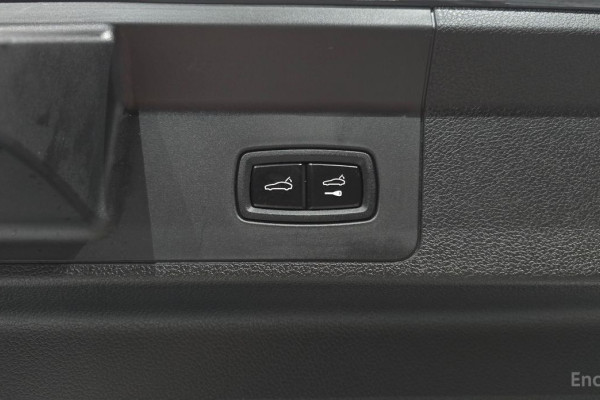 2025 Porsche Panamera с пробегом 15 887 км