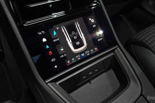 2025 Porsche Panamera с пробегом 15 887 км