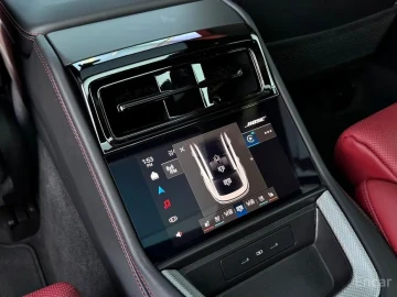 2024 Porsche Panamera с пробегом 4 700 км