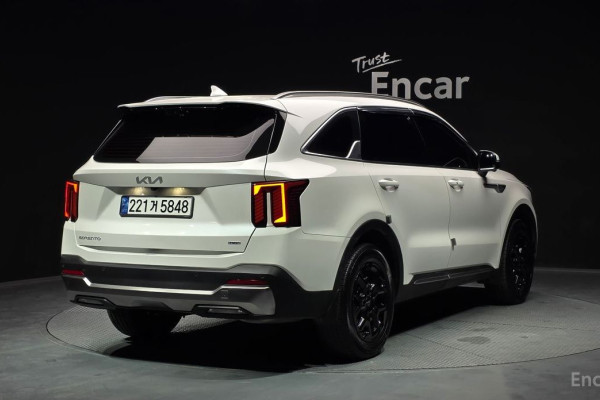 2023 Kia Sorento с пробегом 48 366 км