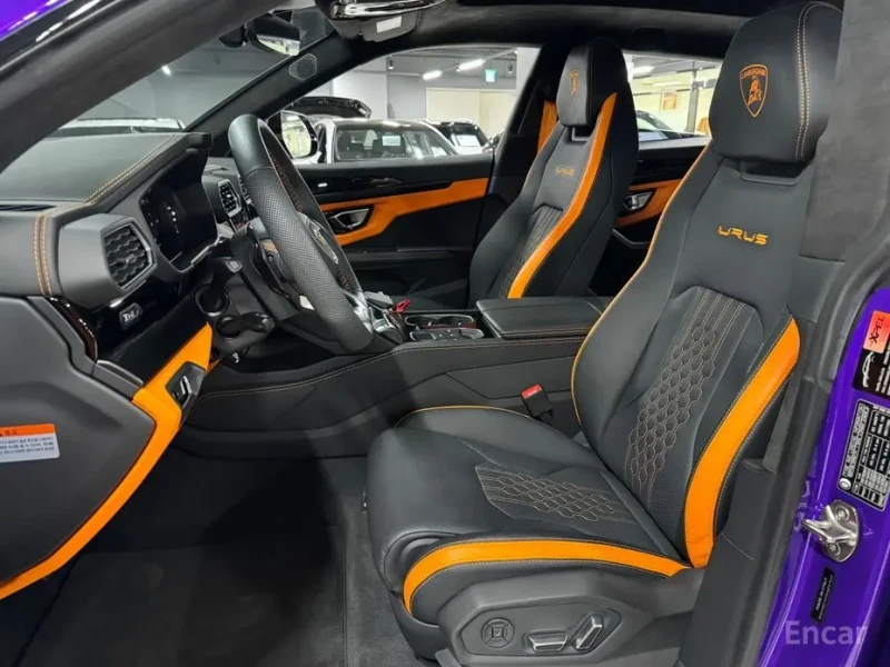 2024 Lamborghini Urus с пробегом 6 400 км