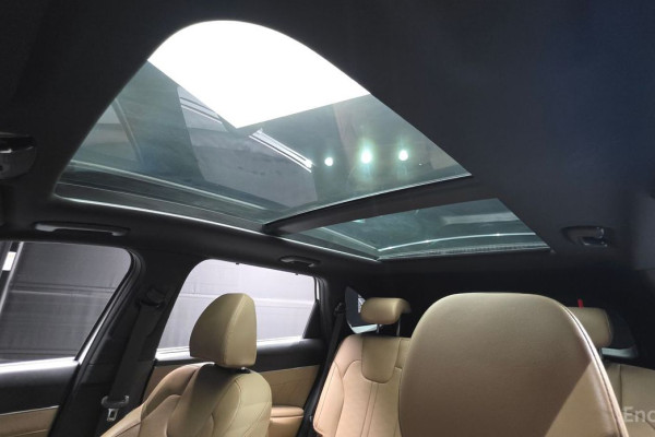 2023 Kia Sorento с пробегом 48 366 км