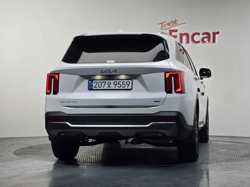 2024 Kia Sorento с пробегом 65 626 км
