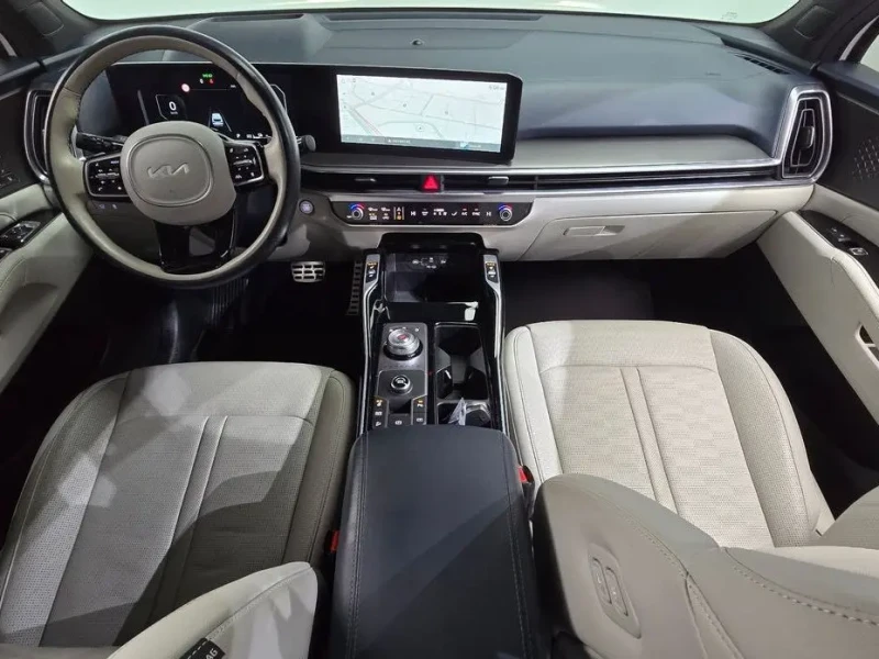 2024 Kia Sorento с пробегом 65 626 км