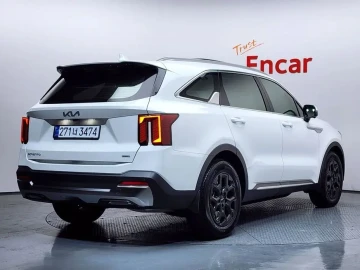 2025 Kia Sorento с пробегом 6 394 км