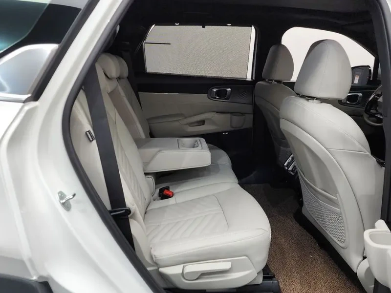 2025 Kia Sorento с пробегом 6 394 км