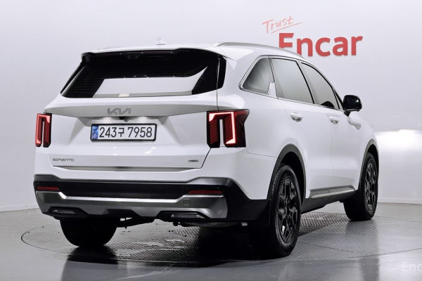 2025 Kia Sorento с пробегом 12 186 км