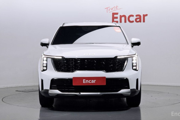 2025 Kia Sorento с пробегом 12 186 км