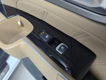 2023 Kia Sorento с пробегом 48 446 км