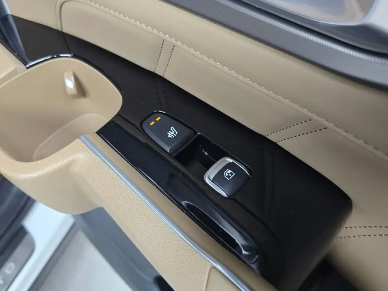 2023 Kia Sorento с пробегом 48 446 км