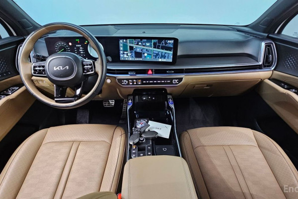 2025 Kia Sorento с пробегом 12 186 км