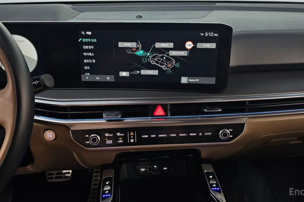 2025 Kia Sorento с пробегом 12 186 км