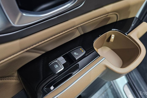 2025 Kia Sorento с пробегом 12 186 км