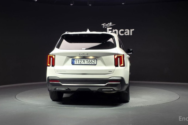 2023 Kia Sorento с пробегом 19 108 км