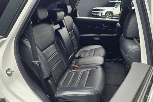 2017 Kia Sorento с пробегом 80 432 км