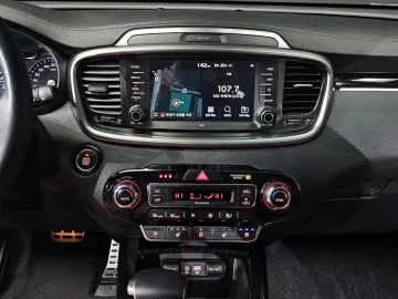 2018 Kia Sorento с пробегом 69 193 км