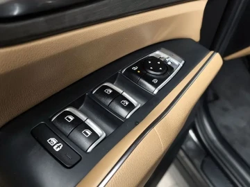 2024 Kia Sorento с пробегом 65 424 км