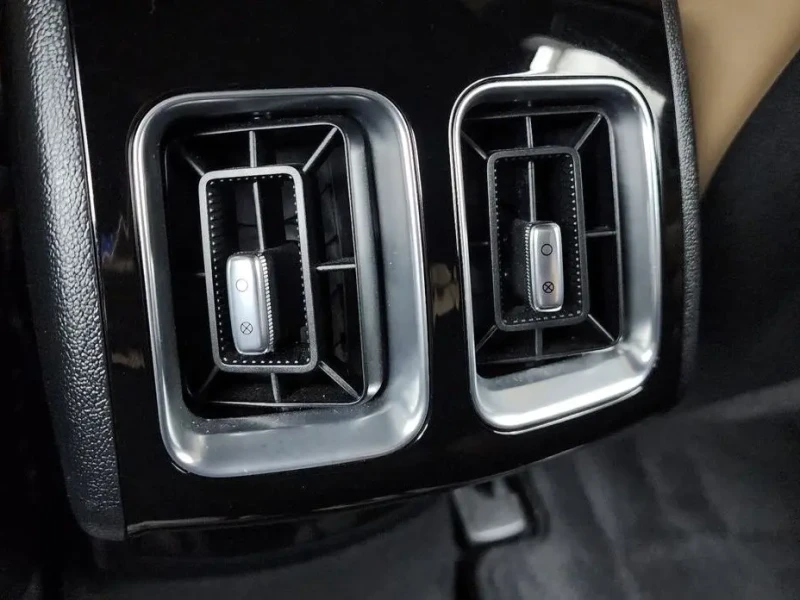 2024 Kia Sorento с пробегом 65 424 км