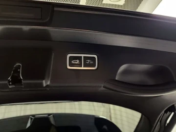 2024 Kia Sorento с пробегом 65 424 км
