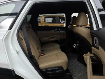 2023 Kia Sorento с пробегом 55 179 км