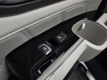 2024 Kia Sorento с пробегом 46 092 км