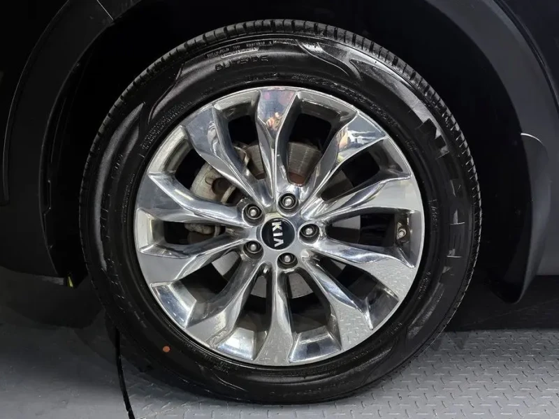 2018 Kia Sorento с пробегом 120 779 км