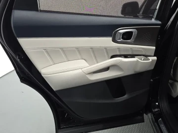 2024 Kia Sorento с пробегом 46 092 км