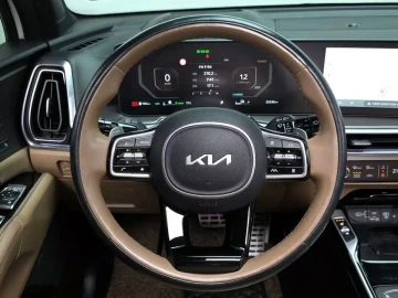 2024 Kia Sorento с пробегом 33 230 км