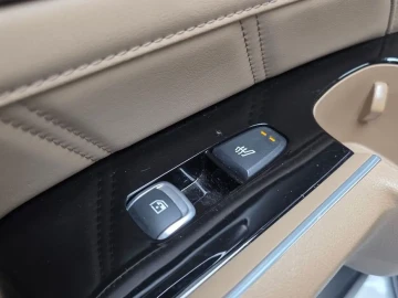 2023 Kia Sorento с пробегом 32 362 км