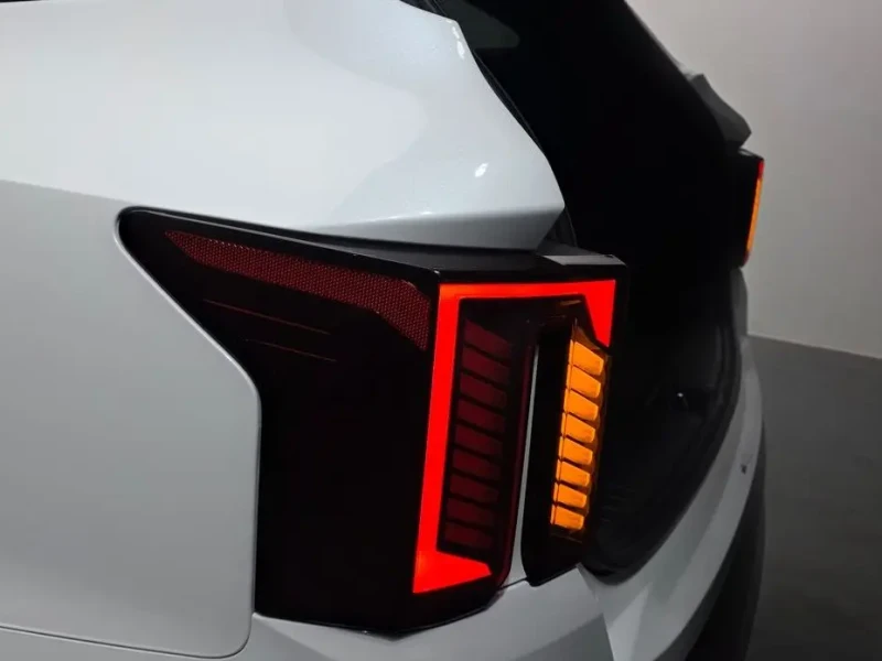 2023 Kia Sorento с пробегом 32 362 км