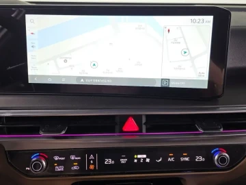 2023 Kia Sorento с пробегом 32 362 км