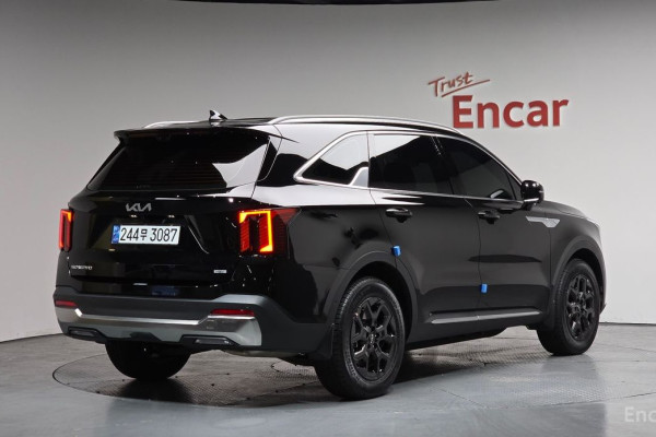 2024 Kia Sorento с пробегом 6 441 км