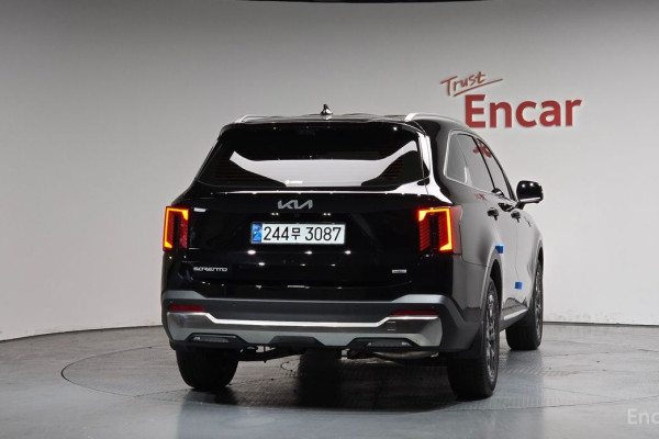 2024 Kia Sorento с пробегом 6 441 км