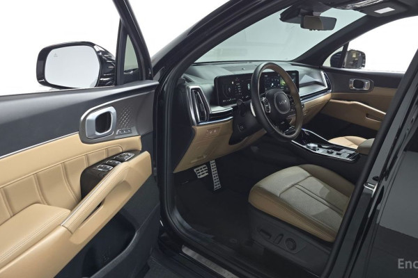 2024 Kia Sorento с пробегом 6 441 км