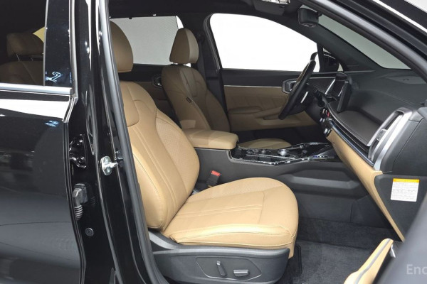 2024 Kia Sorento с пробегом 6 441 км