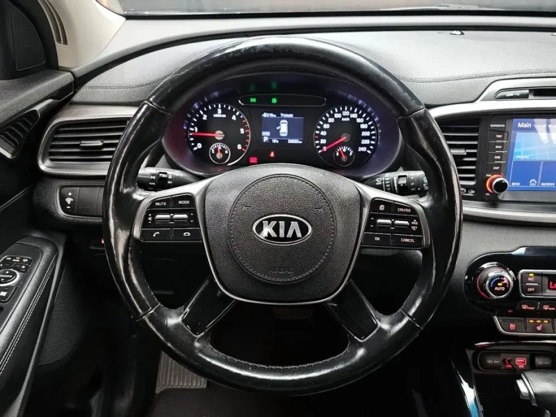 2018 Kia Sorento с пробегом 56 832 км