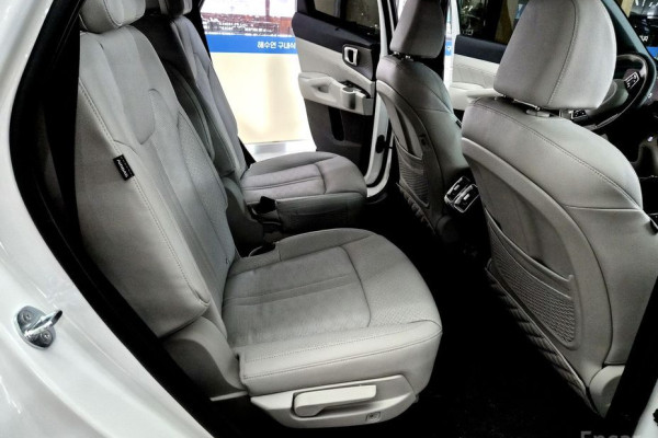 2024 Kia Sorento с пробегом 25 853 км