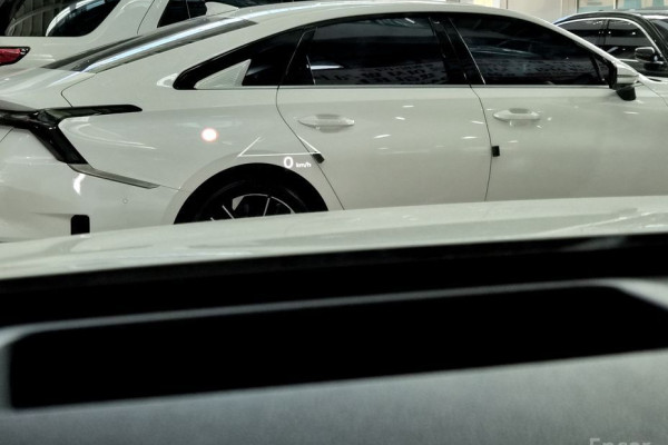 2024 Kia Sorento с пробегом 25 853 км