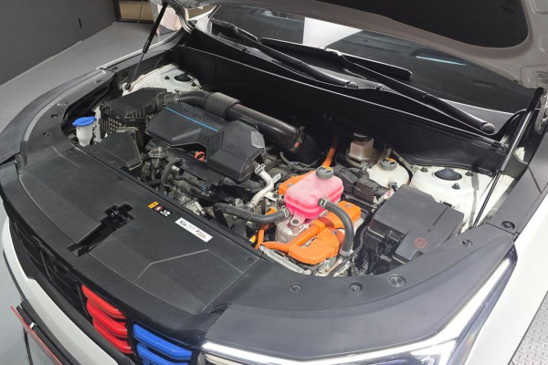 2024 Kia Sorento с пробегом 16 617 км