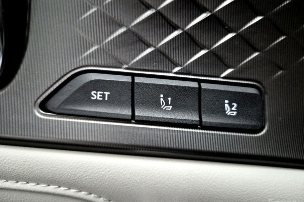 2024 Kia Sorento с пробегом 25 853 км