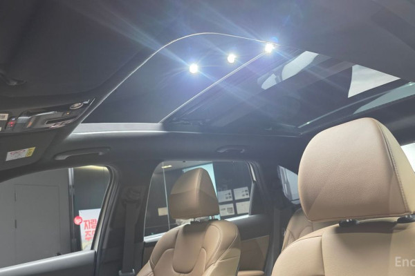 2024 Kia Sorento с пробегом 16 617 км