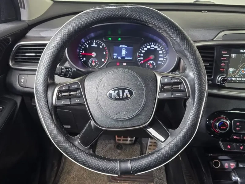 2017 Kia Sorento с пробегом 143 483 км