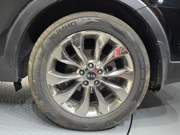 2017 Kia Sorento с пробегом 143 483 км