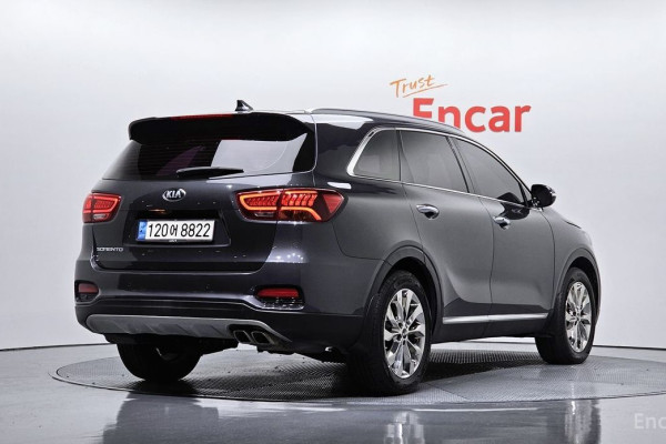 2018 Kia Sorento с пробегом 122 872 км