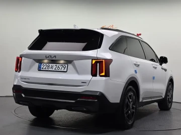 2024 Kia Sorento с пробегом 31 141 км