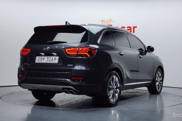 2017 Kia Sorento с пробегом 111 674 км
