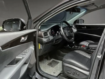 2019 Kia Sorento с пробегом 35 985 км